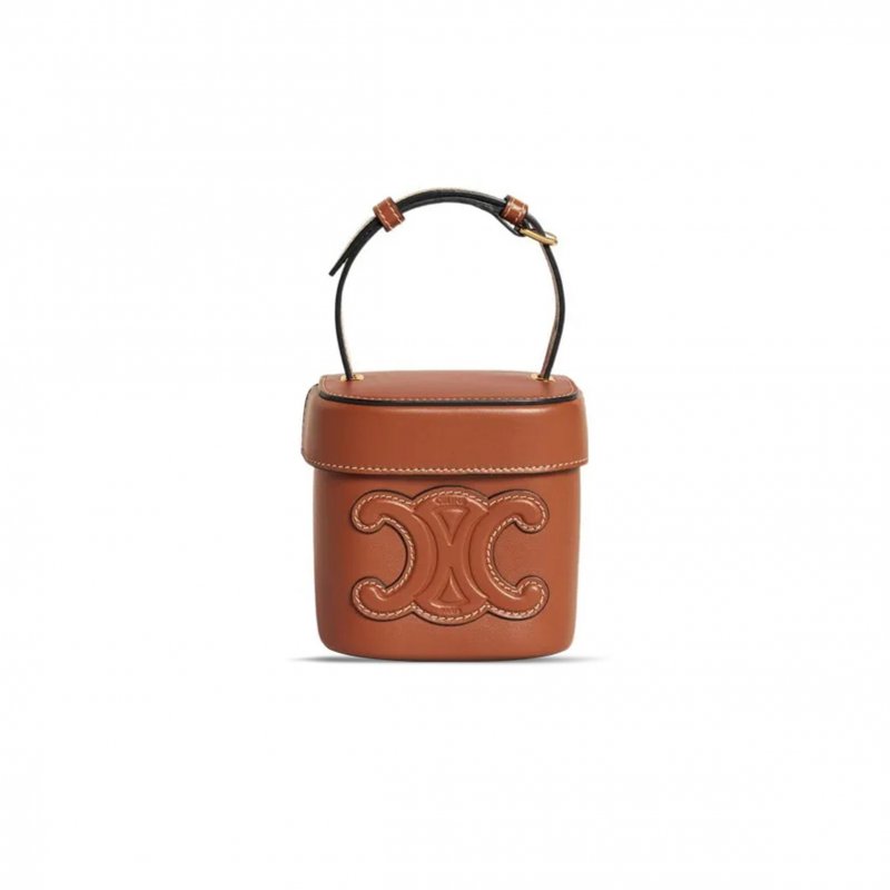 (image for) CELINE SMALL CROSSBODY IN BOX TRIOMPHE SMOOTH COWHIDE 199263DU3.04LU (11*11*11)